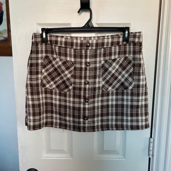Halara Plaid 2 in 1 Mini Skirt - Picture 2 of 11